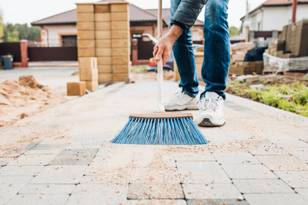 Property Clearing Checklist: What to Keep and What to Give Away
